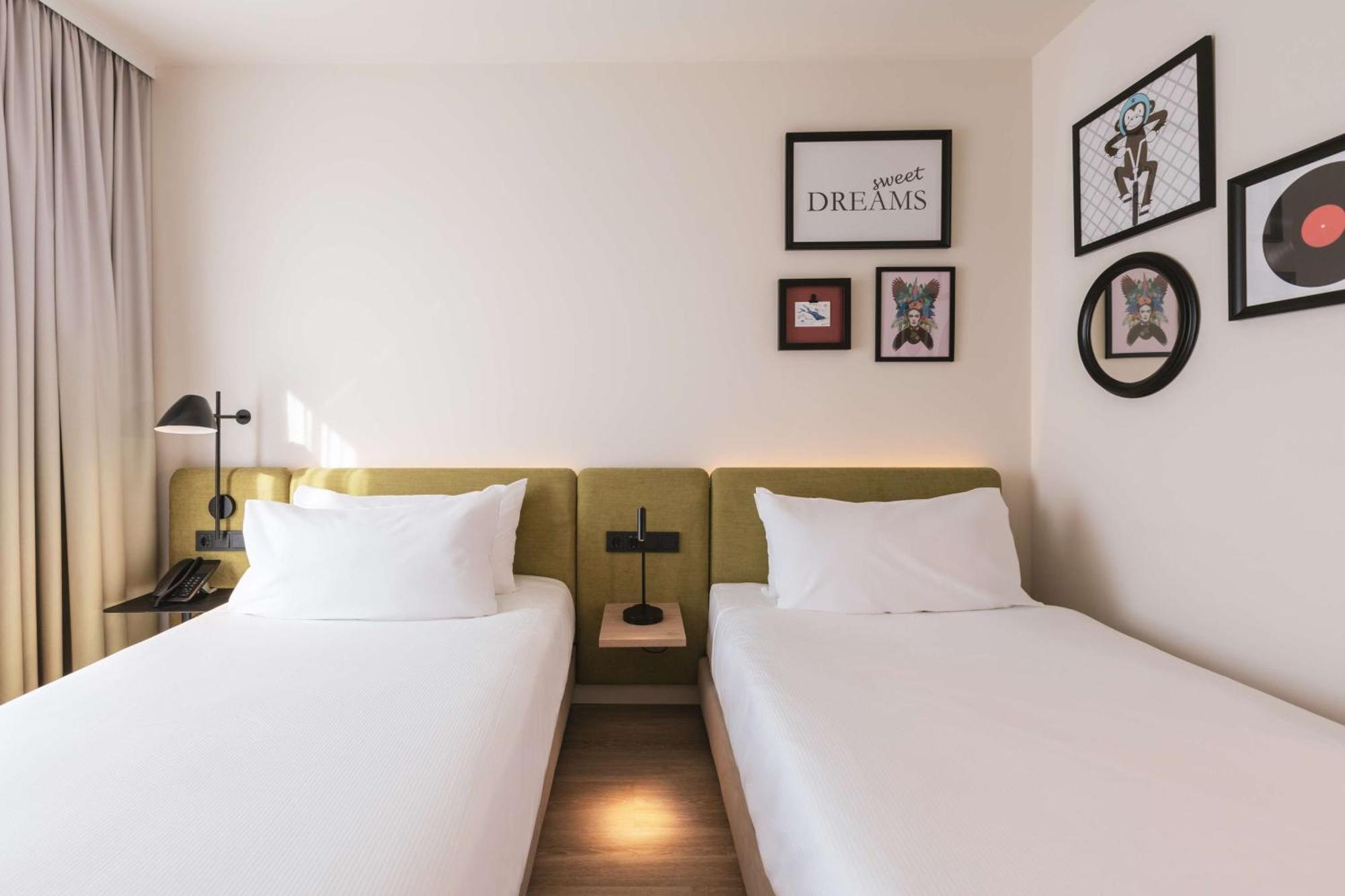 Hampton By Hilton Konstanz Hotel Exterior photo